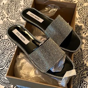 Steve Madden sandals
